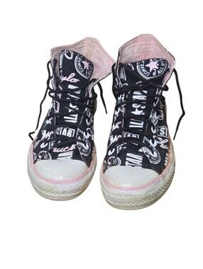 Converse Spell Out Script  Vintage High Tops  M/6 W/8